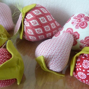 3 fresas dulces, decoración de casa de campo, Día de la Madre, regalo, colgante de tela, frutas