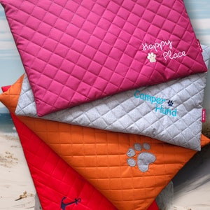 Personalisierte Hundedecke,
Outdoor,
Hundedecke mit Namen,
Individuelle personalisiert, 
Wasserdichte Hundedecke
Robuste Hundedecke
Hundedecke für draußen
Custom Hundedecke,
Hundedecke mit Bestickung
Wetterfeste Hundedecke
Hundedecke für Reisen