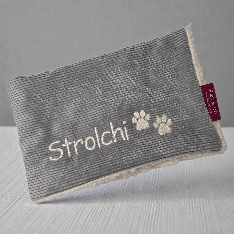 Personalized dog blanket with name, cuddly blanket, pet blanket, corduroy blanket, cat blanket, dog blanket, cuddly blanket, teddy bear image 9