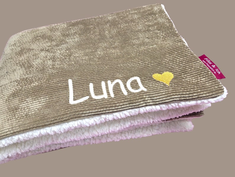 Personalized dog blanket with name, cuddly blanket, pet blanket, corduroy blanket, cat blanket, dog blanket, cuddly blanket, teddy bear image 13