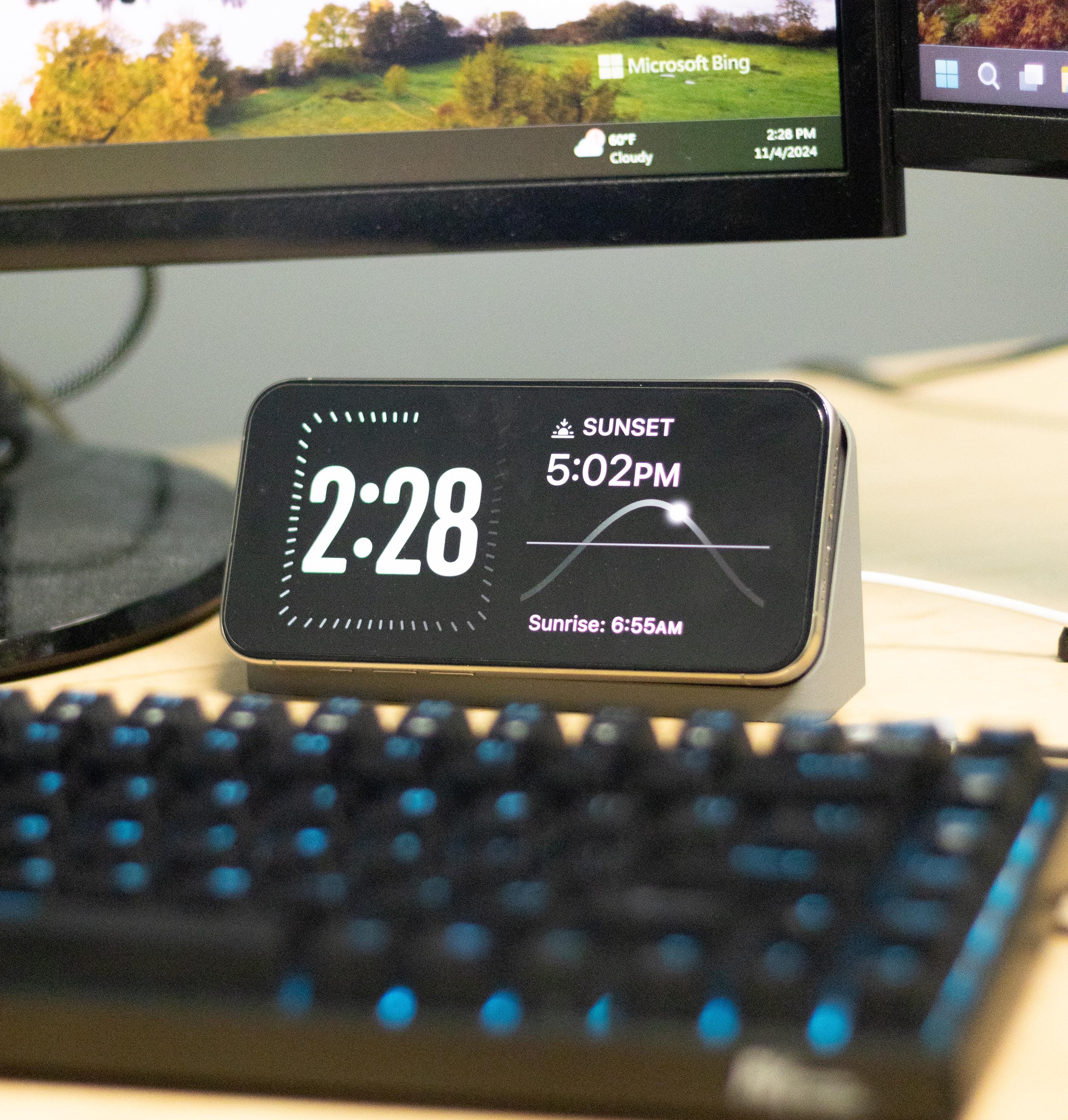 Dock di standby per iPhone da scrivania