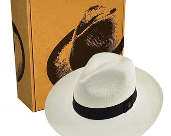 Sombrero Panamá Original - Color de Banda Personalizado - Fedora de Verano de Ala Ancha - Paja Toquilla Blanca - Tejido a mano en Ecuador - EA - HatBox Incluido