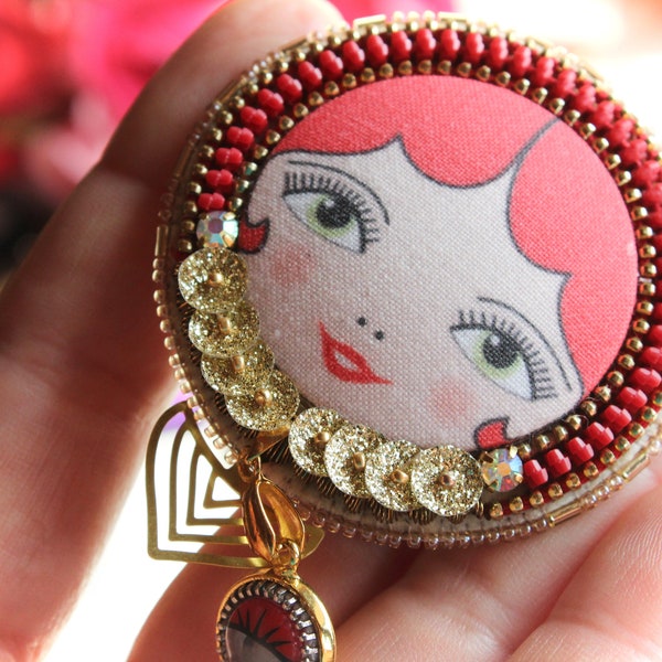 Zipper embroidery matryoshka pin for girl and woman, sweet nesting doll gift idea for her, OOAK.