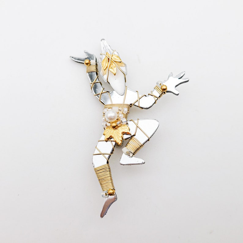 dancing figure silver 2001 wire artisan signed handmade plastic Large Liz Tech Artisan Handmade Thai Dancer Pin Brooch beads