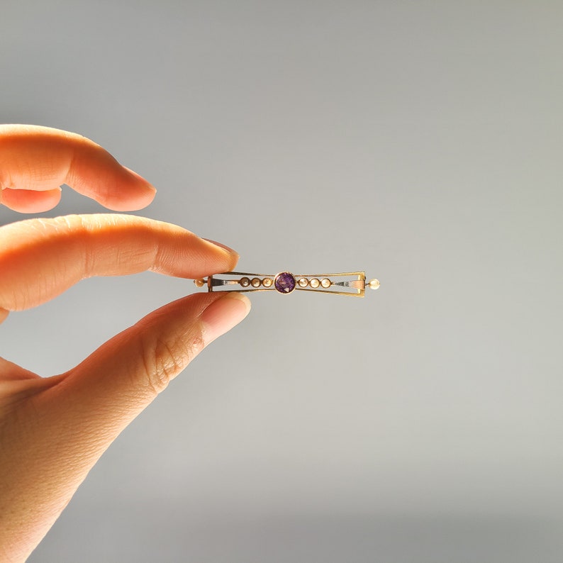 collectible Antique English British 15k 15ct real solid yellow /& white gold art deco pin brooch with faceted amethyst and seed pearls