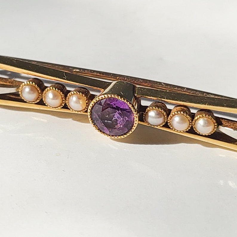 collectible Antique English British 15k 15ct real solid yellow /& white gold art deco pin brooch with faceted amethyst and seed pearls