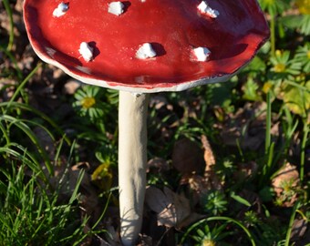 Fliegenpilz zum Stecken aus Keramik 2