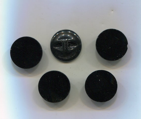 16 Böhmische Vintage Glasknöpfe schlicht schwarz 20 mm 16 Böhmische Vintage Glasknöpfe schlicht schwarz 20 mm