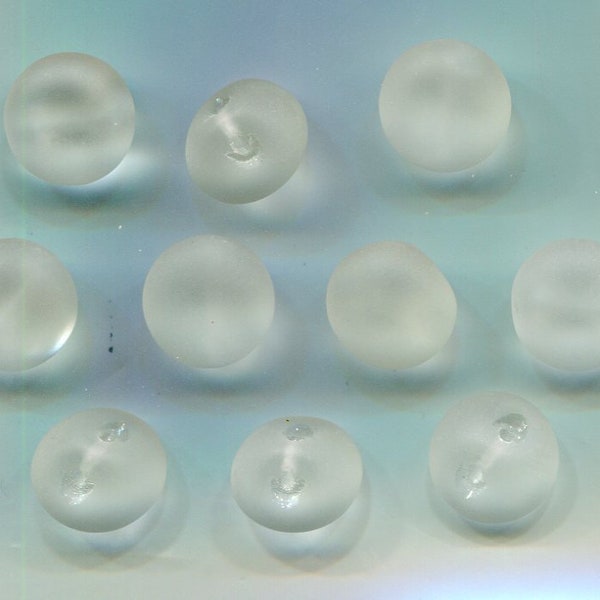 10 Böhmische Glas-Knöpfe crystall matt 13 mm