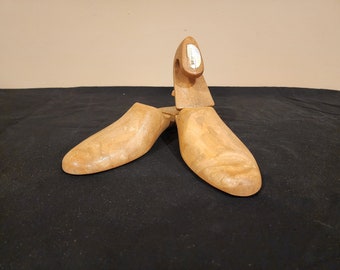 Vintage Cadillac Wooden Shoe Tree - Men's Size Small