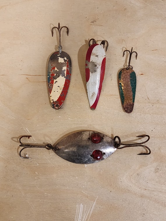 Vintage Wiggler Fishing Lure - Etsy Vintage Wiggler Fishing Lure - Etsy