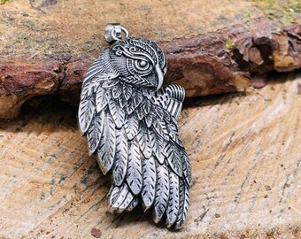 Metal Owl sprit Guide Pendant