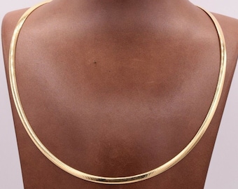 Collar italiano reversible Omega de 4 mm con baño de oro amarillo de 14 quilates y plata 925