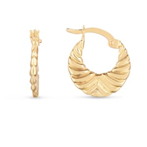 5/8&quot; Graduated Grooved Hoop Earrings Real 14K Yellow Gold
