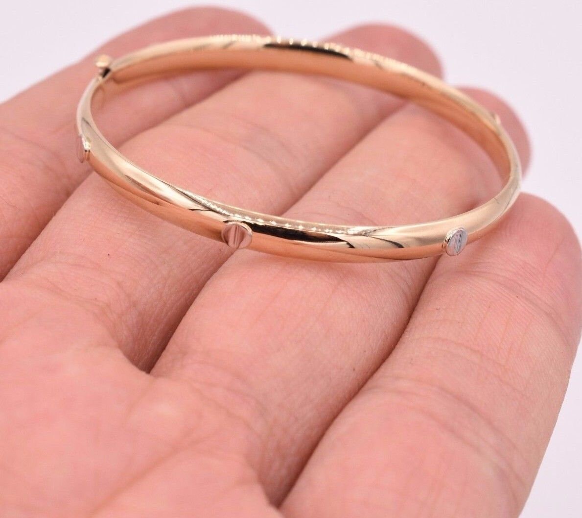 Baby screw hotsell bangle