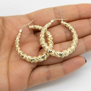 1 3/8&quot; Graduated Diamond Cut Kisses & Hearts Hoop Earrings Real 10K Yellow Gold