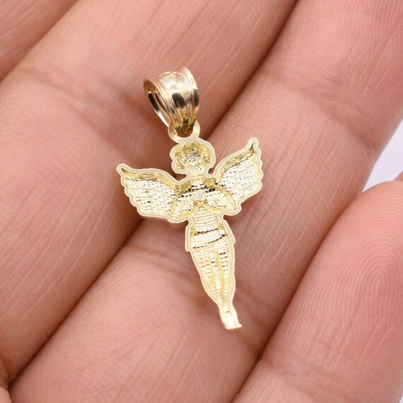 All'asta il Golden Canary, un diamante giallo da 303,10 carati. Sarà All'asta il Golden Canary, un diamante giallo da 303,10 carati. Sarà