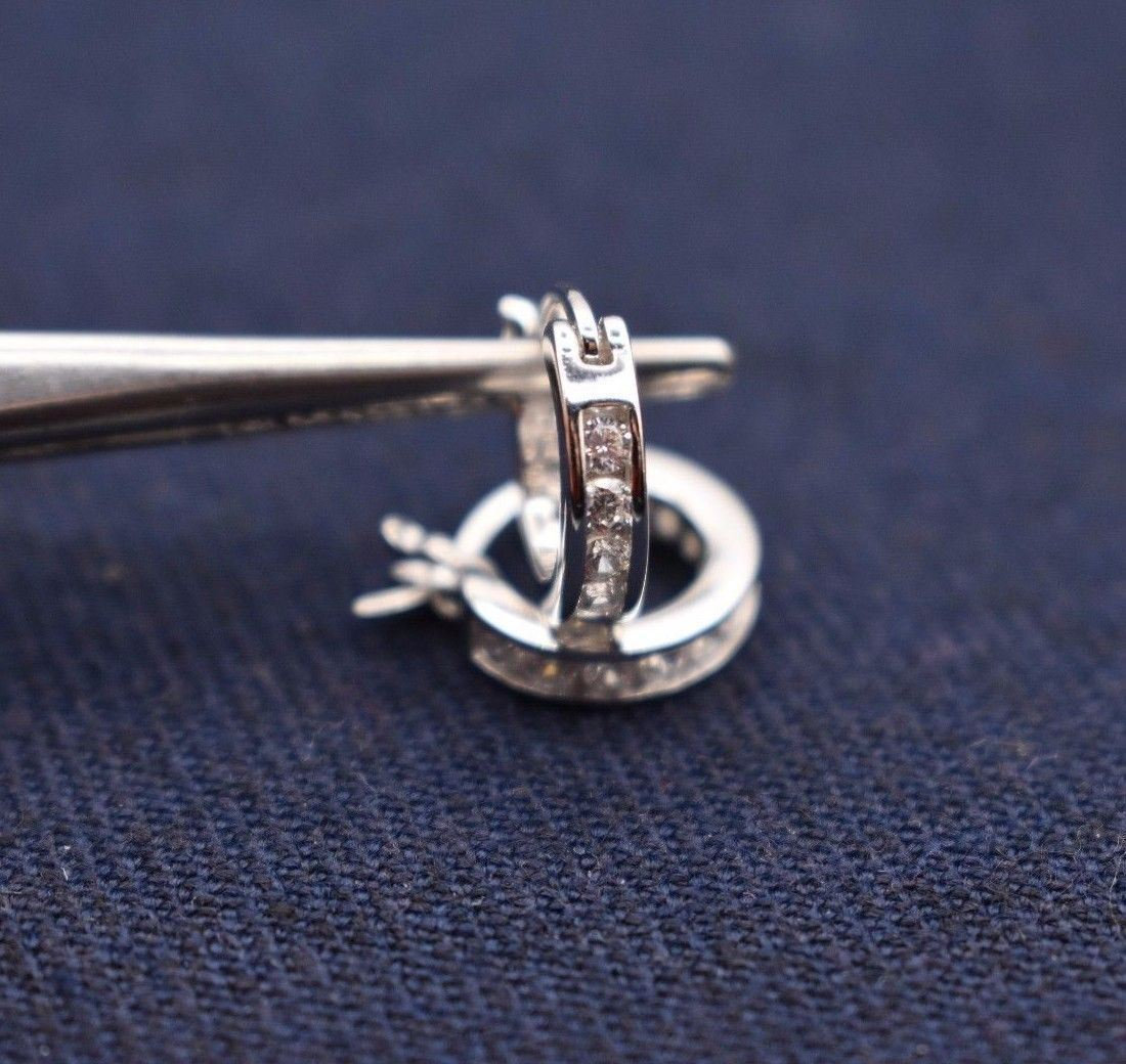 Orecchini in argento sterling 925 a forma quadrata con