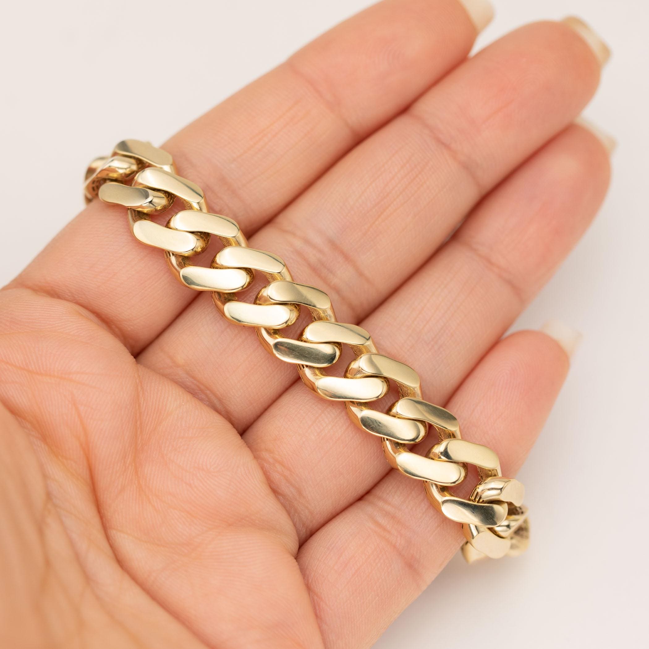 AricizBeauty 10mm Cuban Link Bracelet - Stainless Steel 18K Gold Plated, Unisex, Gift Box