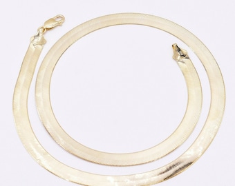 Cadena de espiga pulida de 8 mm de alto en oro amarillo macizo de 10 quilates. TODOS LOS TAMAÑOS.