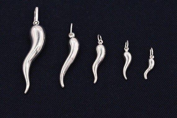 Silver cornicello best sale