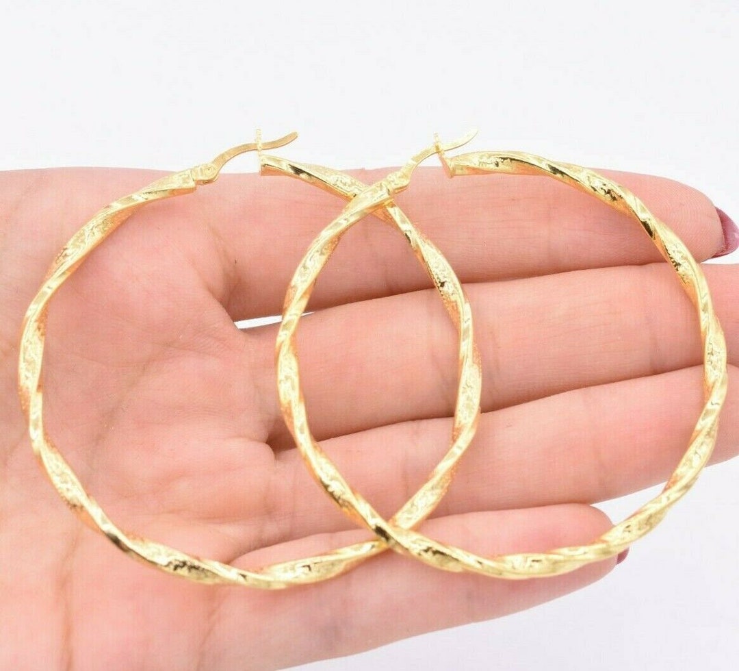 ORECCHINI Cerchio Con Pendente Chiave - Oro