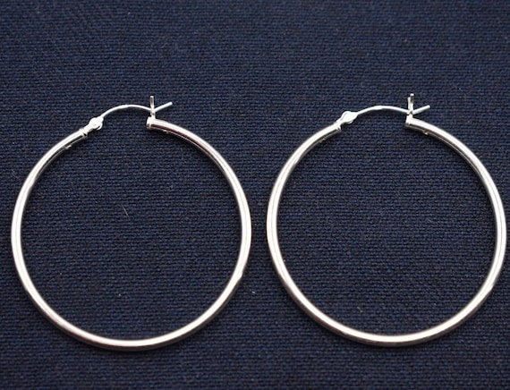 Orecchini in oro 9 ct con 2 diamanti di forma rotonda , taglio antico