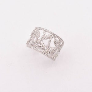 Flower Design CZ Statement Fashion Band Ring Rhodium over Sterling Silver 925