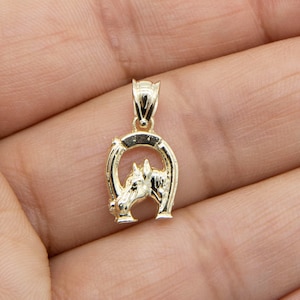3/4&quot; Diamond Cut Horse Head & Horseshoe Pendant Real 10K Solid Yellow Gold
