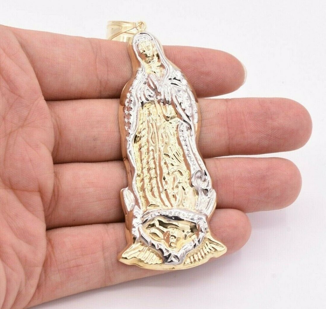 Small 14K Yellow Gold Our Lady Of Guadalupe Pendant - Diamond-Cut Virgin Mary Medal Charm (17x9 Mm)