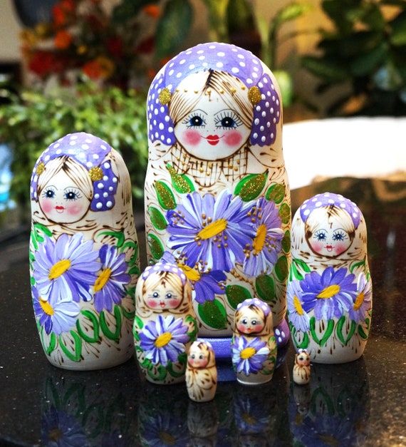 猫　マトリョーシカ　おきあがりこぼし　ロシア雑貨　手描き 猫 マトリョーシカ おきあがりこぼし ロシア雑貨 手描き 猫