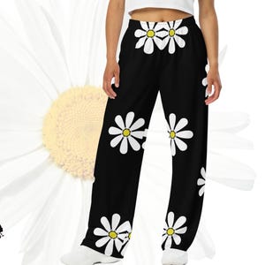 Daisy Floral Pants, Vintage-Inspired Wide Leg Unisex Boho Lounge Pants, Retro Pants, Casual Pants,  Palazzo Pants, Loungewear, Travel Pants