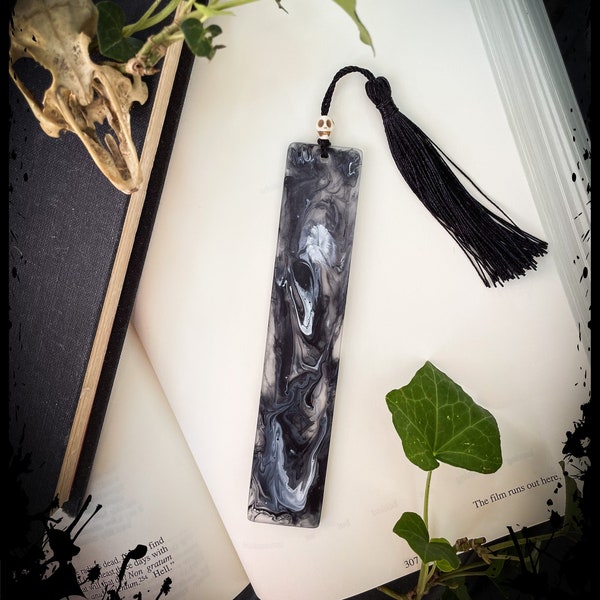 Halloween Glow in the Dark Bookmark Haunted Fog resin bookmark with Black Tassel, Horror Skull Book Accessory, Dark Academia aesthetic