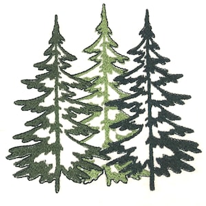 Peut inclure: Trois sapins verts stylisés avec des contours vert foncé sur un fond blanc.
