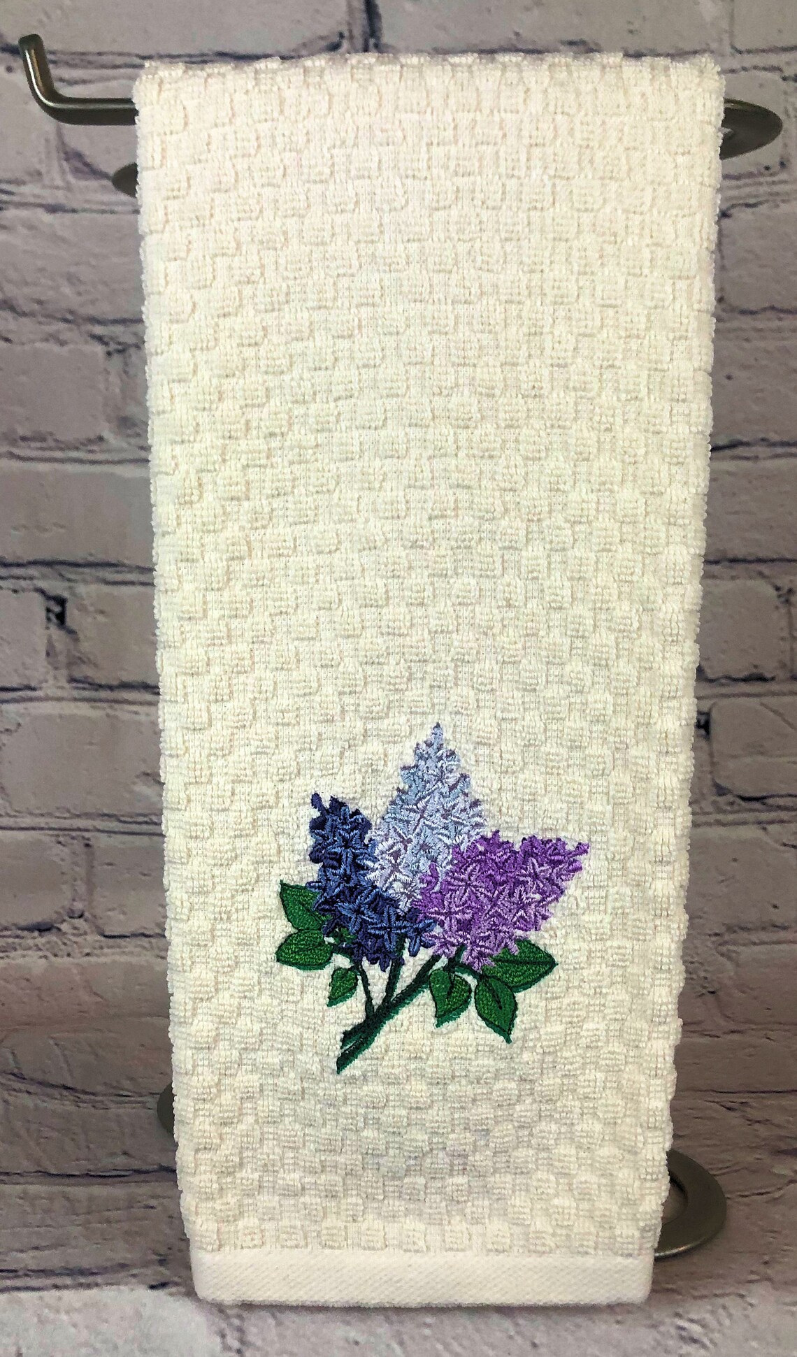 Spring Lilacs Machine Embroidery Design - Etsy