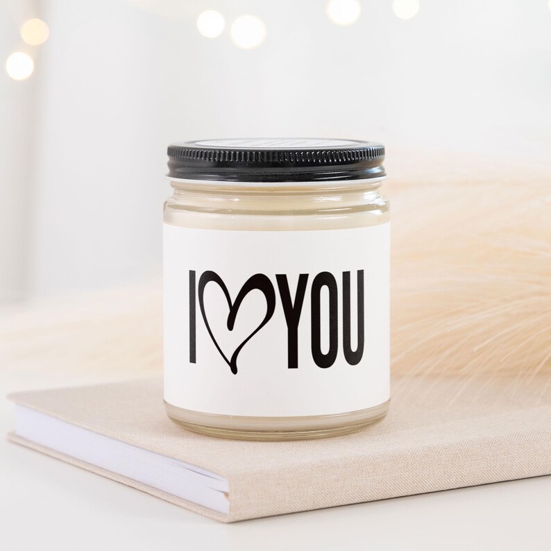 ThoughtfulWicks Heart Candle - Thumbnail 3