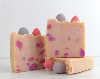 Berry Bark | Fruit Stand Collection | Kaolin Clay | Handmade Bar soap