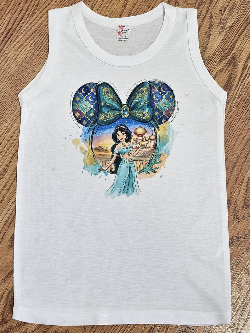 Haut court princesse, toutes les princesses, blanc comme neige, t-shirt bébé princesse, belle, jasmin, royaume magique, filles, débardeur court, y2k, t-shirt bébé, ariel, raiponce image 6