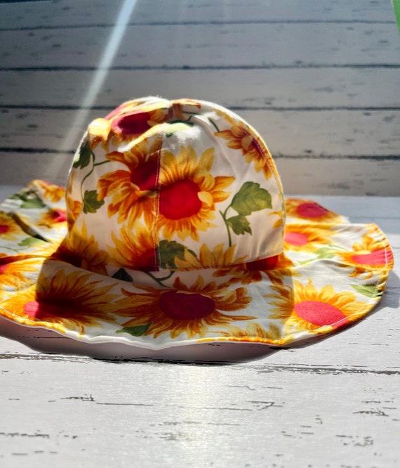 Girls Floral Sunflower Hat, Handmade Summer Sunhat, Spring Floral, Flowery  Sunhats, Holiday Essentials for Kids, Children's Flower Pool Hat 