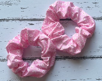 Pink and White Daisy Hair Scrunchie, floral pink hair scrunchies, handmade hair bobbles