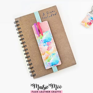 Pen Holder Bookmark Pattern SVG,  3 Sizes Journal Pencil Case, Teacher Gift, Faux Leather Pen Pouch Template, Notebook Planner band PDF