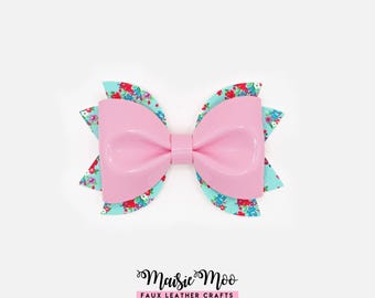 Classic Hair Bow SVG, Boutique Faux Leather Bow Template, Girls Hair Bow for Cricut, Grace Bow Pattern