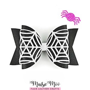 Halloween Haarschleife SVG, Spinnennetz Schleife SVG Muster, Kunstleder Schleife Schnittdatei für Cricut & Silhouette Bild 1