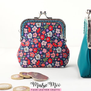 Kiss Clasp Coin Purse SVG Pattern – Faux Leather Kiss Lock Frame Purse Template