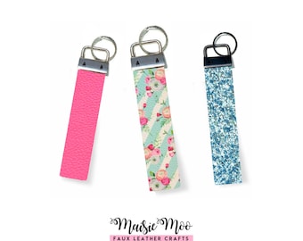 Plantilla de llavero SVG / Plantilla de llavero de muñeca / Llavero de cuero sintético / Archivo de corte Cricut para pulsera / Plantilla de pulsera / Llavero de bolso Maisie Moo