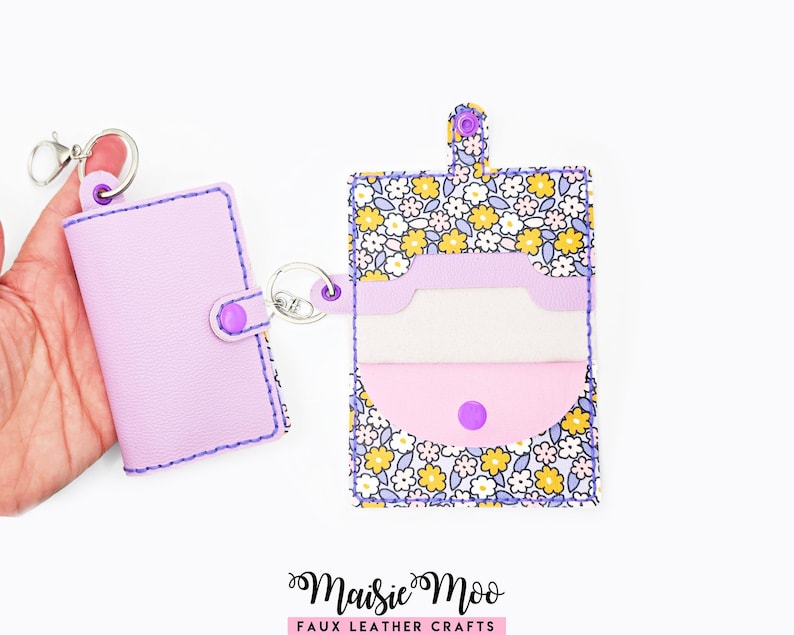 Keychain Coin and Card Wallet SVG Pattern, Card Holder Folded Pocket Wallet SVG Template Sewing Pattern, Hand stitched Faux Leather