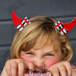 Halloween Devil Horns Bow SVG, Hair Bow Template, Cricut Faux Leather Bow, Costume Hair Bow SVG, Spooky DIY Bow