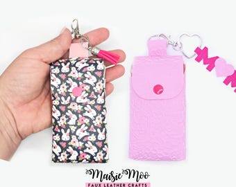 Tissue Pocket Pack Keychain Cover SVG Bundle, Mothers Day Keyring Holder Template, Faux Leather No Sew files for Cricut Cut Files Maisie Moo
