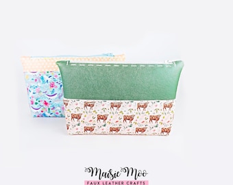 Patrón de estuche con cremallera, bolso de piel sintética SVG, patrón de costura para neceser de maquillaje, estuche para lápices SVG, manualidades Maisie Moo Cricut, Clara
