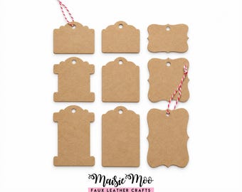 Puede incluir: Una colección de nueve etiquetas de papel kraft marrón en varias formas, cada una con un agujero preperforado en la parte superior. Algunas etiquetas incluyen cordel de panadero rojo y blanco. El texto Maisie Moo FAUX LEATHER CRAFTS está impreso abajo.